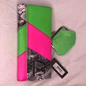 Kenneth Cole Tri Me A River